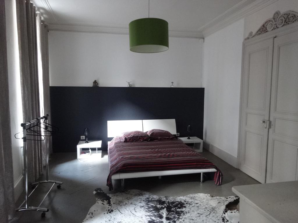 Les Serruriers - Appartement Spacieux Avec Terrasse & Parking Estrasburgo Exterior foto